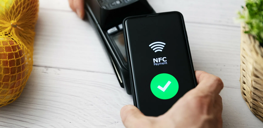 Прием платежей по NFC доступен для клиентов Делобанка
